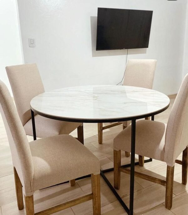 Mesa redonda estilo marmol en 90 cm