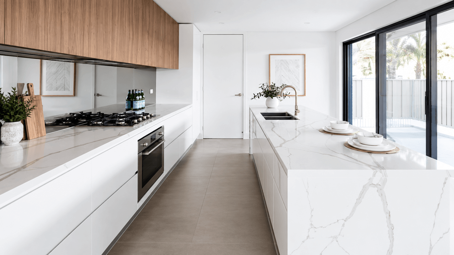 American Quartz Oli Home Calacatta White