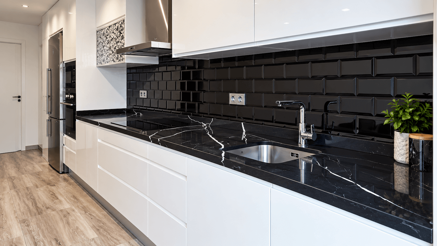 American Quartz Oli Home Negro Marquina